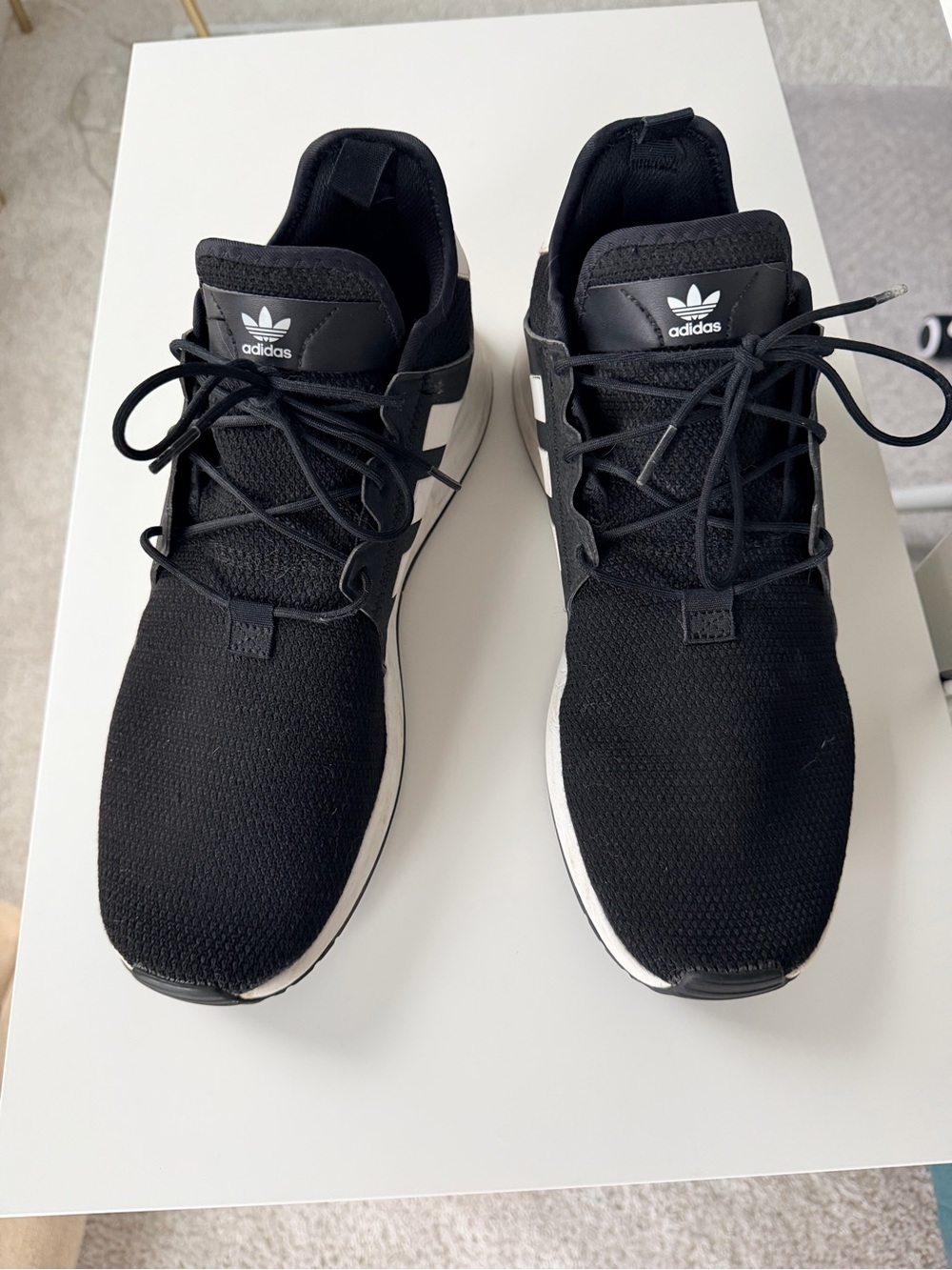 adidas Black and White Lightweight Men's Sneakers